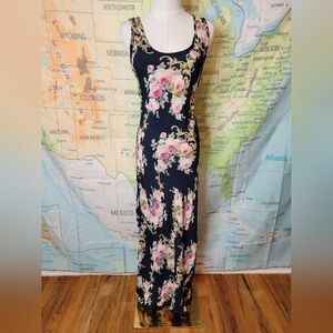 Nostalgia Floral Maxi Dress - Navy and Pink Biascut Size S